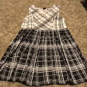 Black and white pleated dress